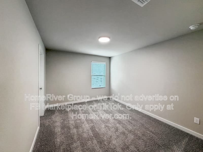 Mckinney House: 806 Knox River Dr