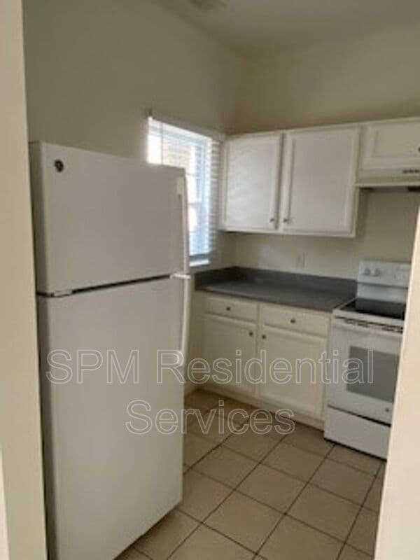 Wilmington House: 940 Bonham Ave