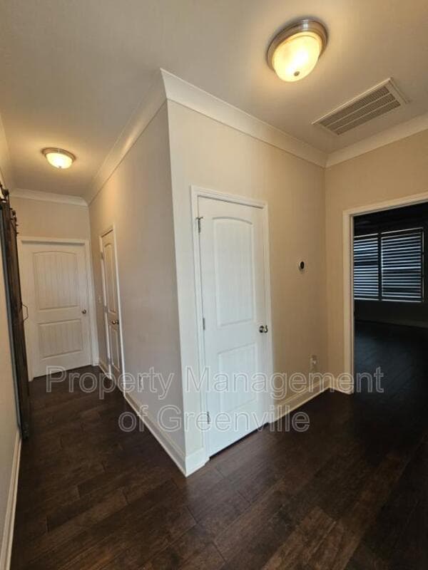 Taylors House: 625 Old Rutherford Rd