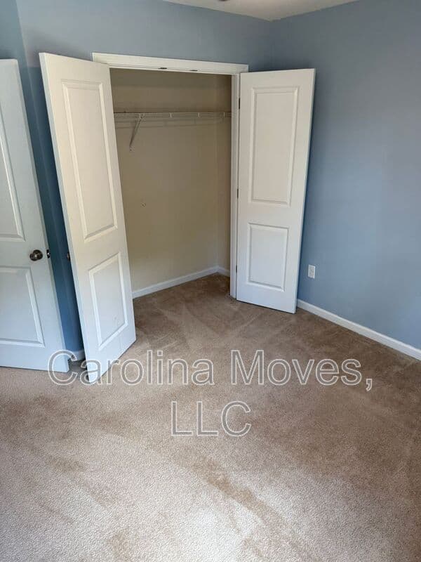 Inman House: 123 Dunnsmore Dr.