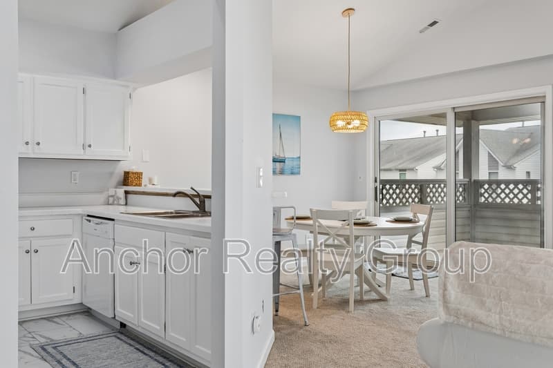 Hampton Condo: 155 Atlantic Avenue - C