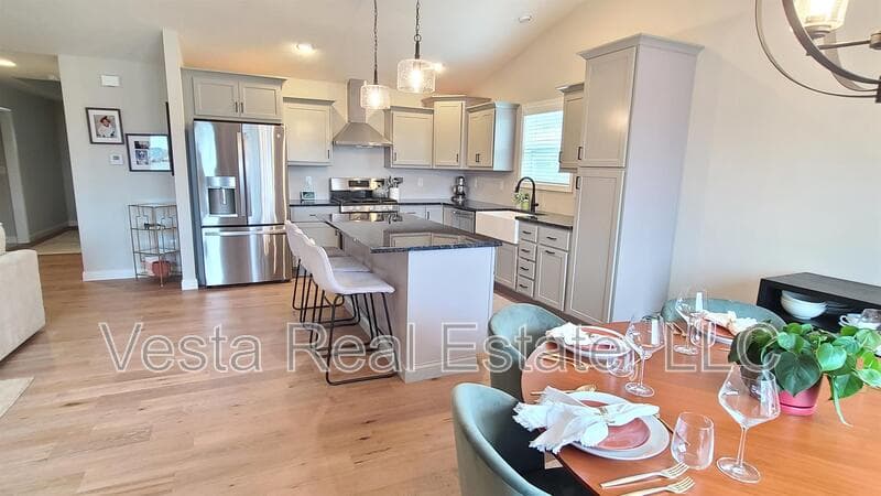 Normal House: 2616 Red Rock Rd.