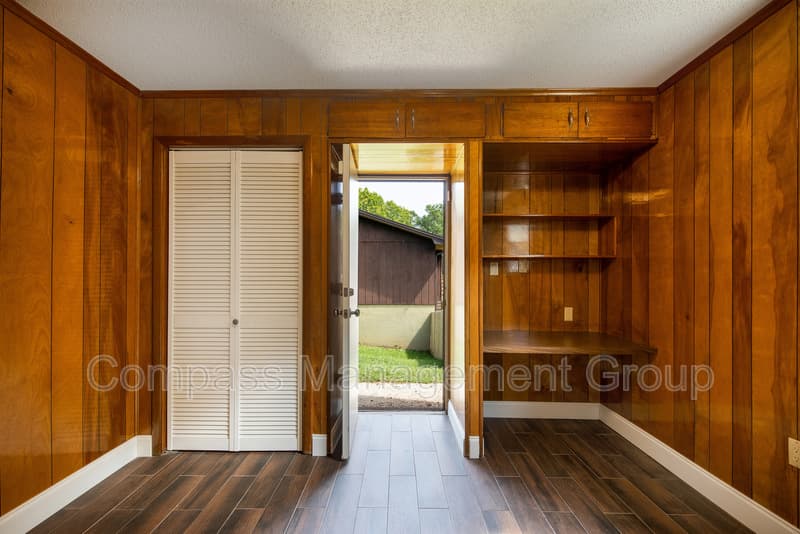 Knoxville House: 1505 Aldenwood Lane