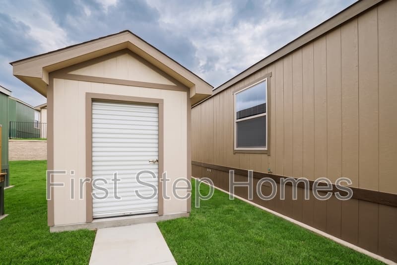 Tyler House: 1210 Orizaba St