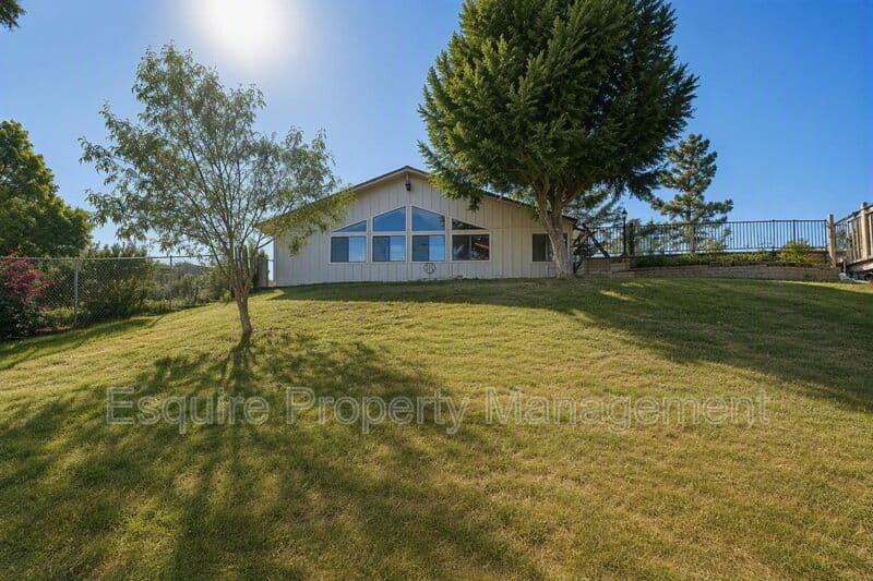 SOMIS Condo: 4290 ASPEN LN