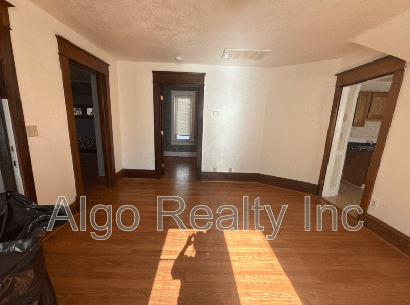 Saint Paul Condo: 1040 Jessie St - 2