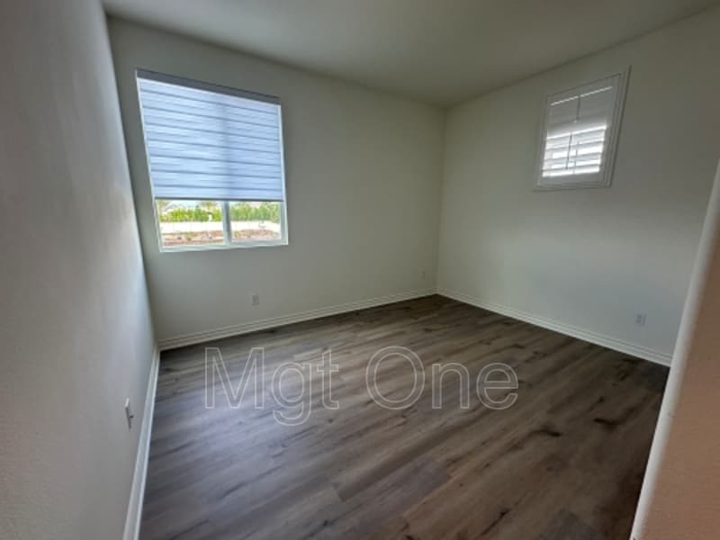 Riverside House: 16623 Key Lime Boulevard