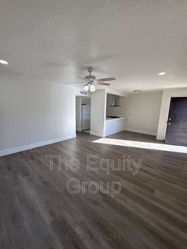 Visalia House: 3515 W Campus Ave -1