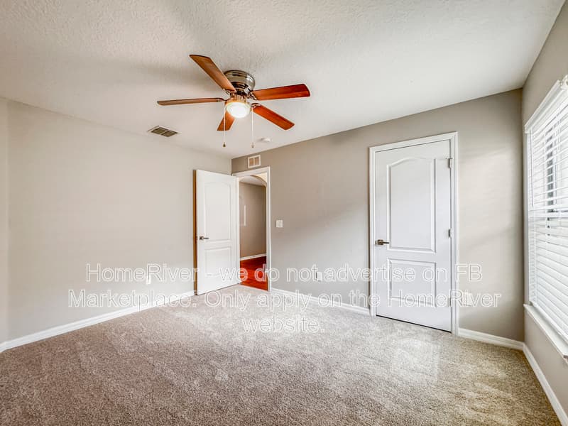 Ruskin House: 909 Wynnmere Walk Ave