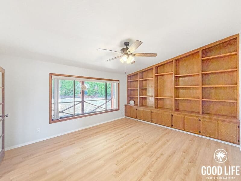 Valley Center House: 19286 Paradise Mountain Rd