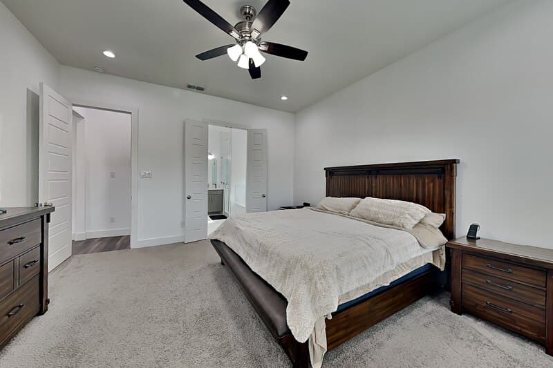 Dallas House: 1819 Bickers St