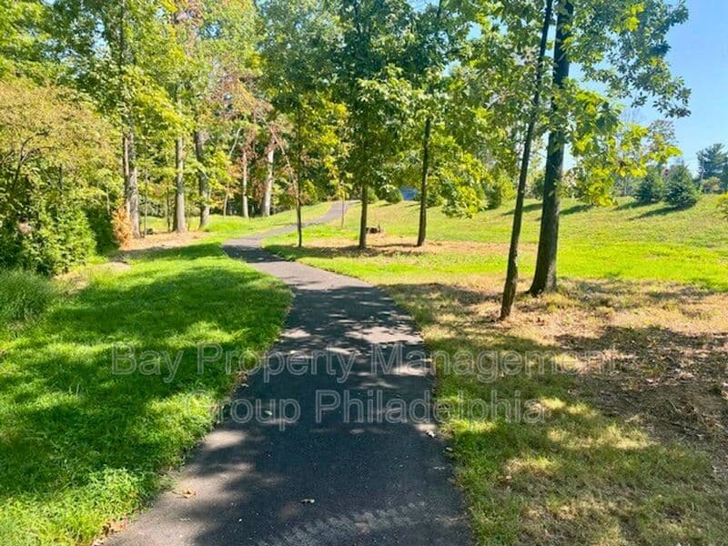 Chalfont Condo: 409 W Butler Ave