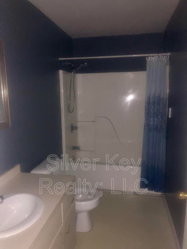 Athens Condo: 217 E. Washington Ave
