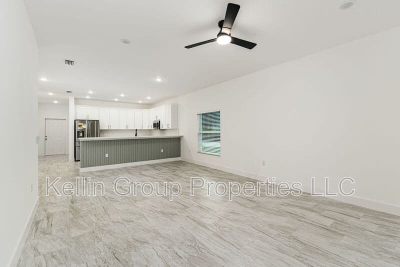 Winter Haven House: 3845 Osprey Pointe Cir