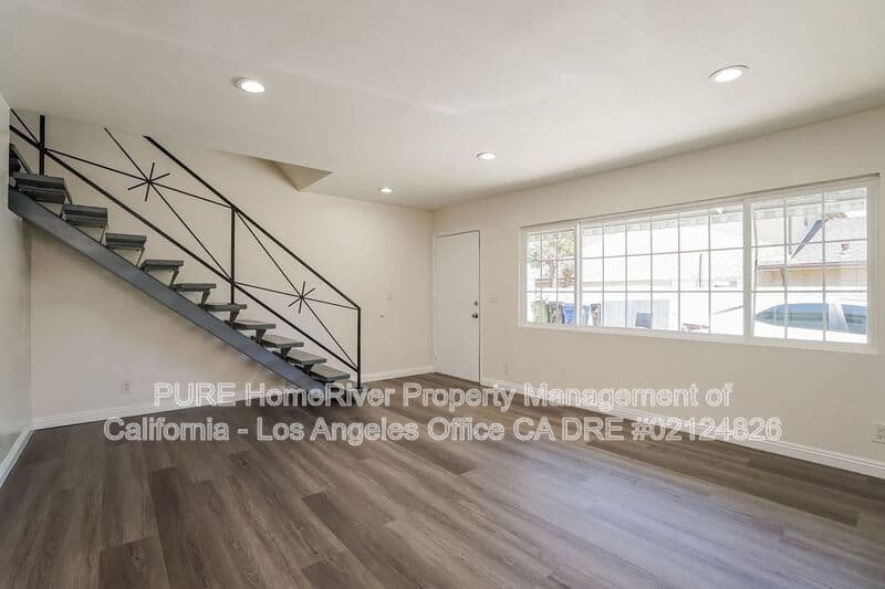 San Pedro House: 980 W Battery St