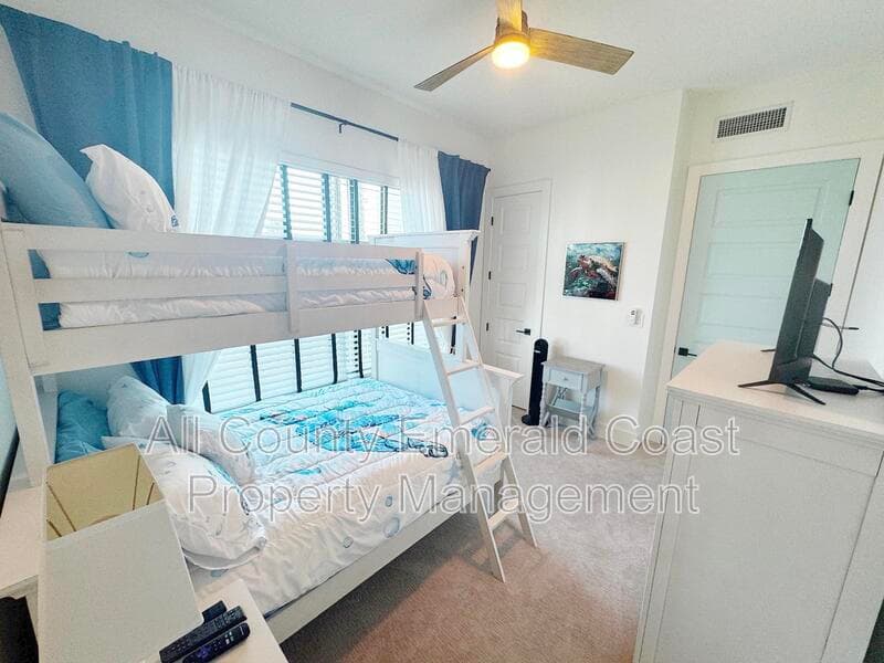 Destin Condo: 211 Durango Road