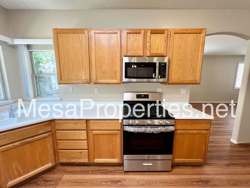 Corona House: 3045 S Buena Vista Ave.
