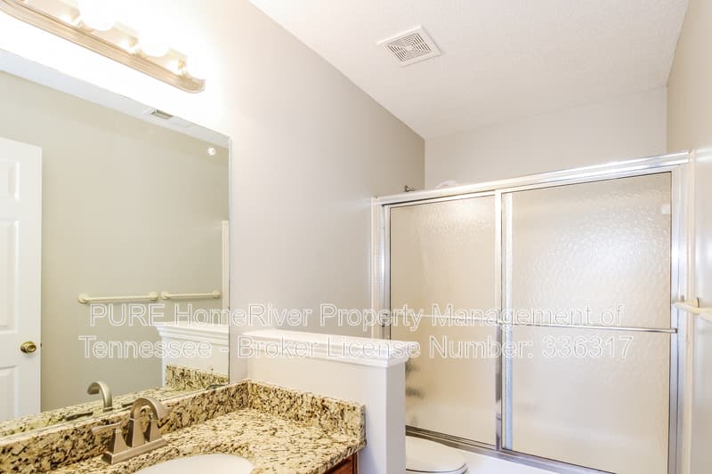 Cordova House: 8787 Dewberry Ln