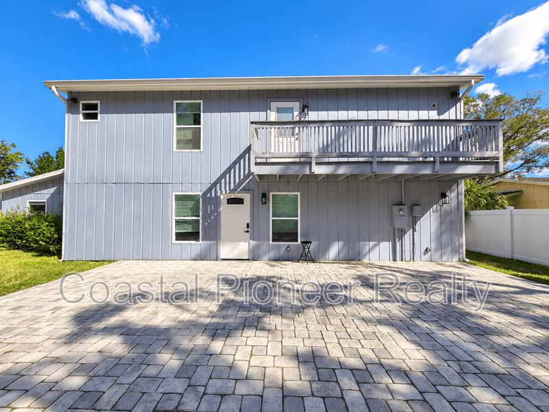 Spring Hill House: 4447 Keyes Ave
