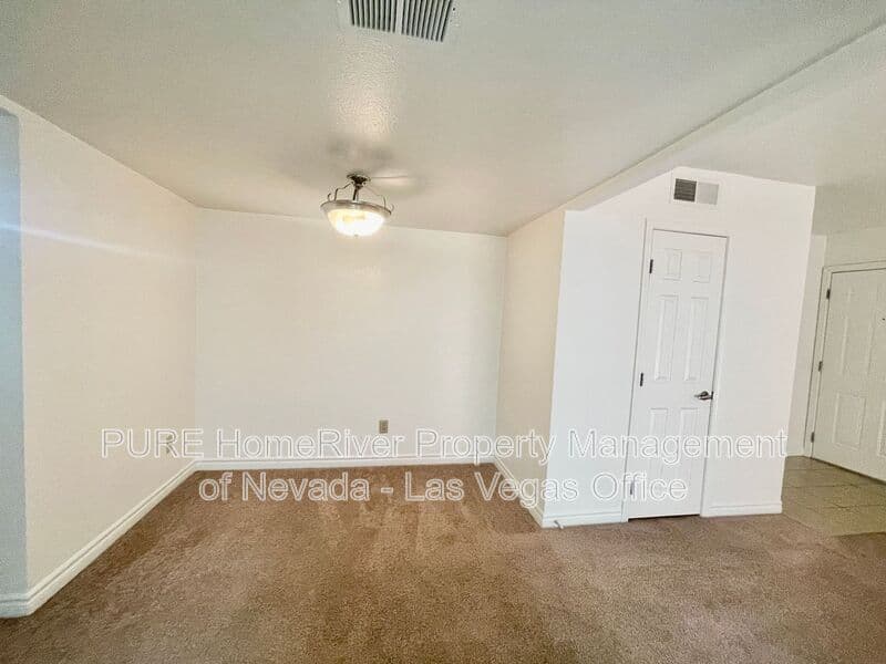 Las Vegas House: 5295 Indian River Dr
