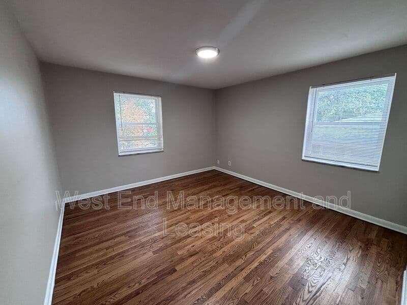 Saint Louis Condo: 8115 Whitburn Dr