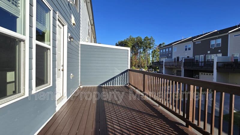 Apex House: 1639 Wimberly Road