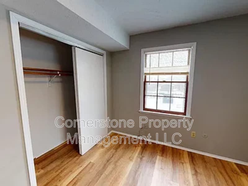 Lawrence Condo: 1102 Ohio Street - 1