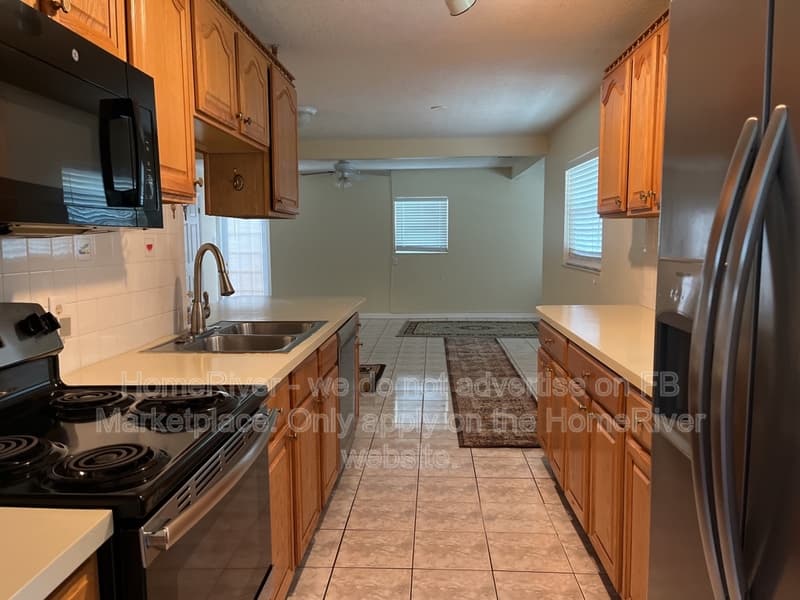 Tampa House: 2706 W Ballast Point Blvd