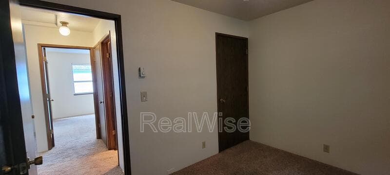 Grants Pass Condo: 832 NE D St