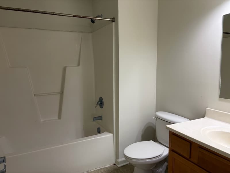 Tallahassee Condo: 3000 South Adams Street - 422