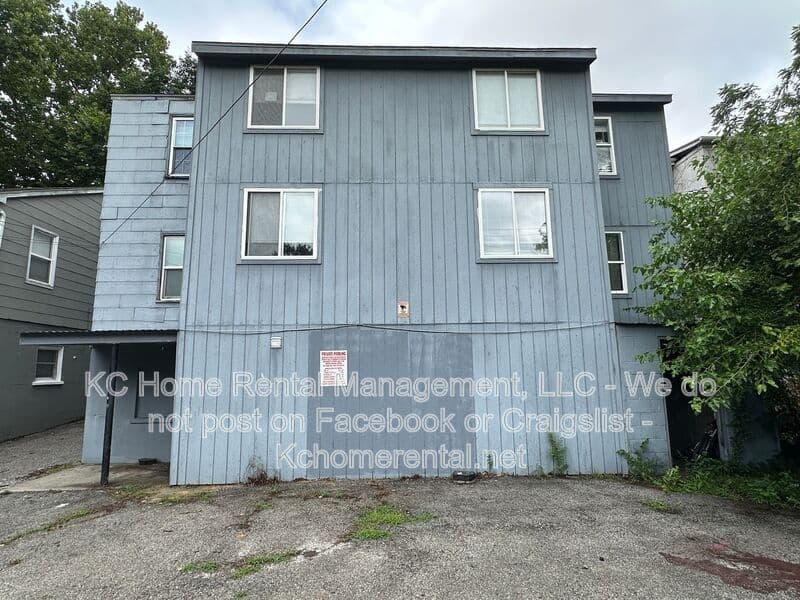 Kansas City House: 4323 Paseo Blvd