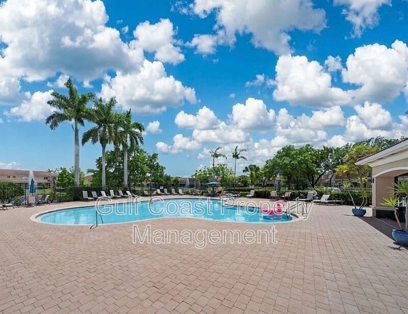 Fort Myers Townhome: 17560 Brickstone Loop