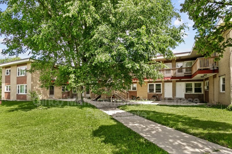 Aurora Condo: 991 Tollview Avenue - 10