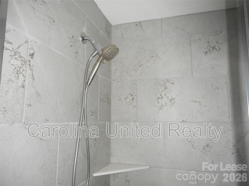 Belmont House: 1566 Cedar Tree Dr