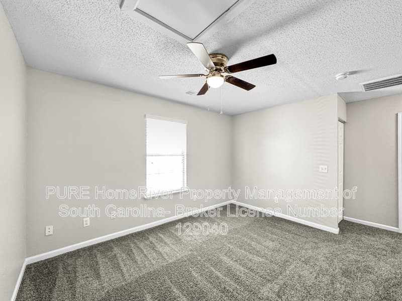 Lexington House: 108 Flyer Ct