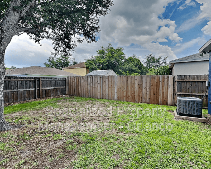Orlando House: 3512 Stonefield Dr