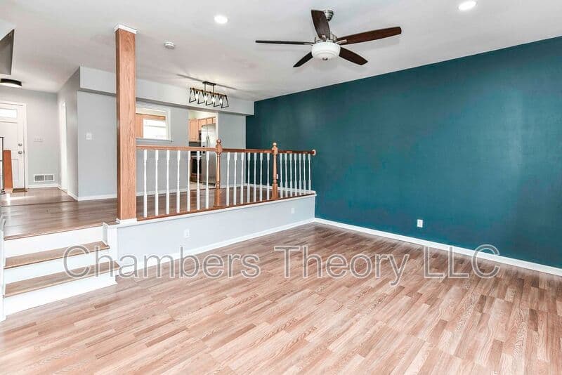 Springfield Condo: 5910 Prince James Dr