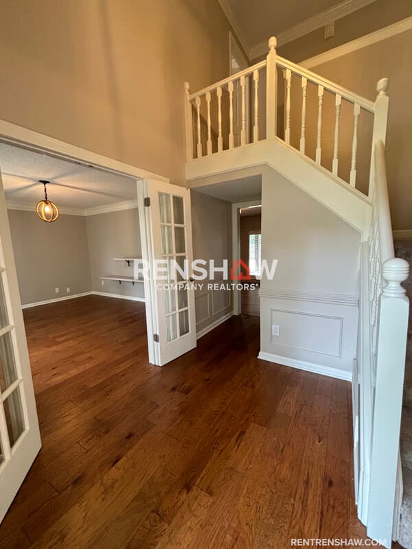 Germantown House: 8990 Armadale Dr