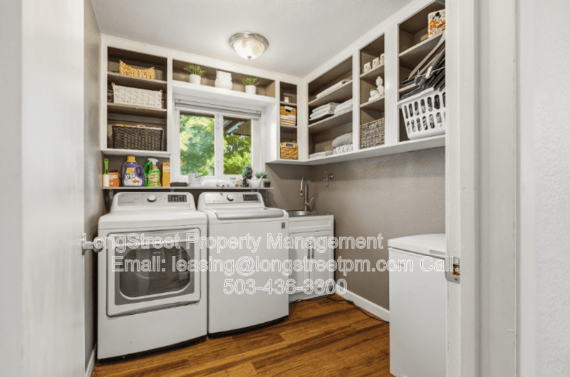 Corvallis House: 1100 NW 19th St