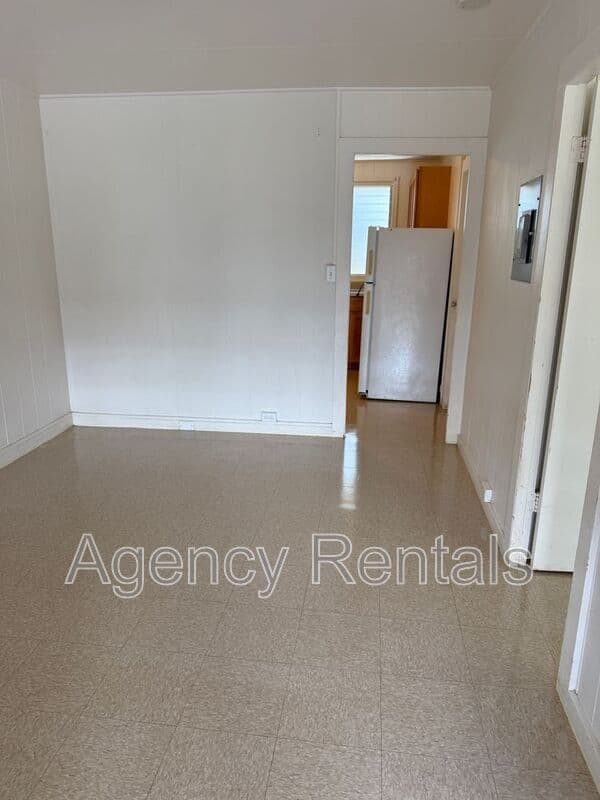 Honolulu Condo: 1141 Rycroft St.