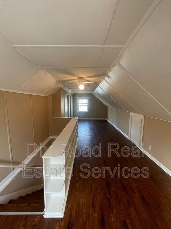 Hamilton House: 1415 Park Avenue