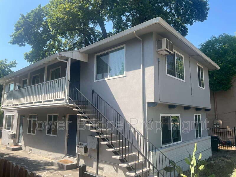 Sacramento Condo: 2210 26th Street