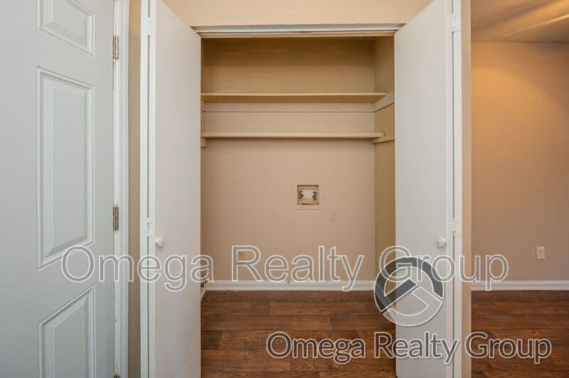 Phenix City Apartment: 901 25th Ave