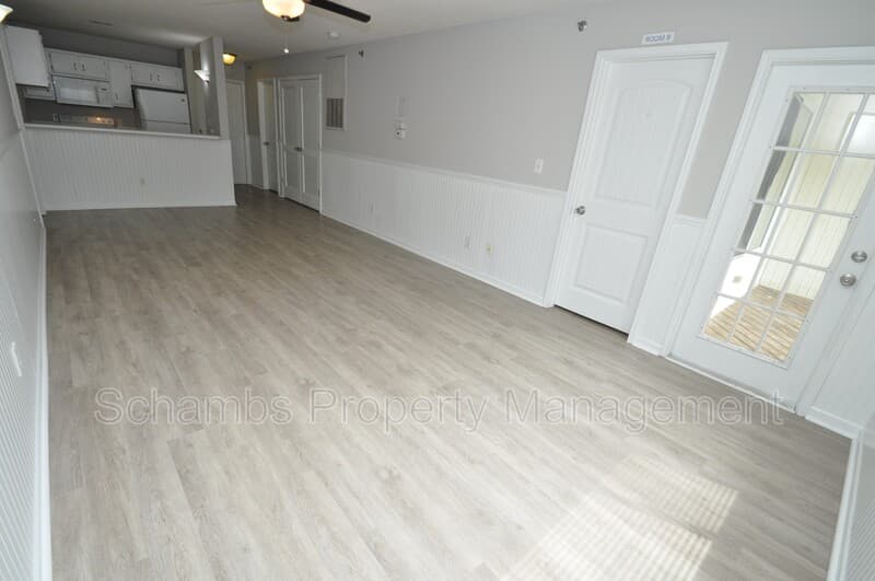 Raleigh House: 1500 Graduate Ln