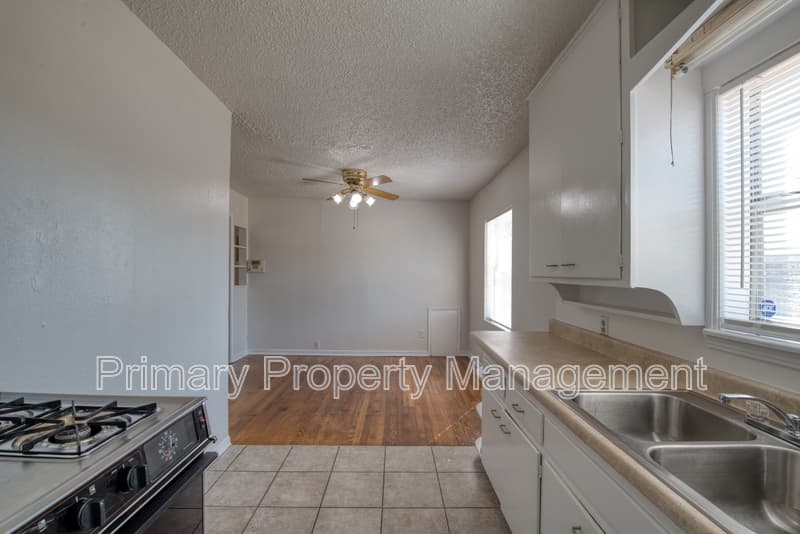 OKC House: 2480 NW 39th Ter