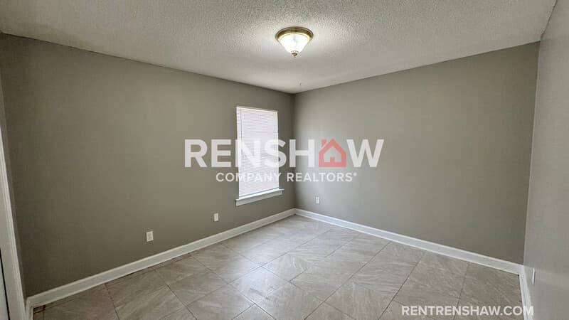 Memphis Townhome: 3216 S Mendenhall Rd