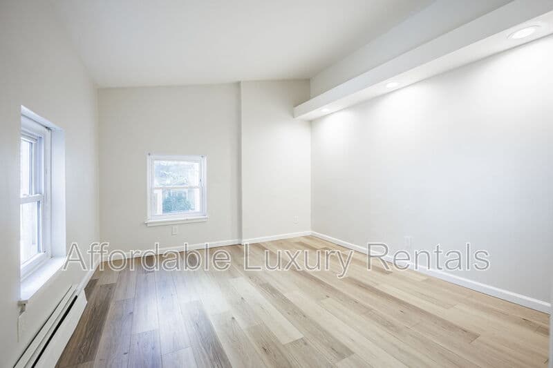 Rochester Condo: 361 Broadway
