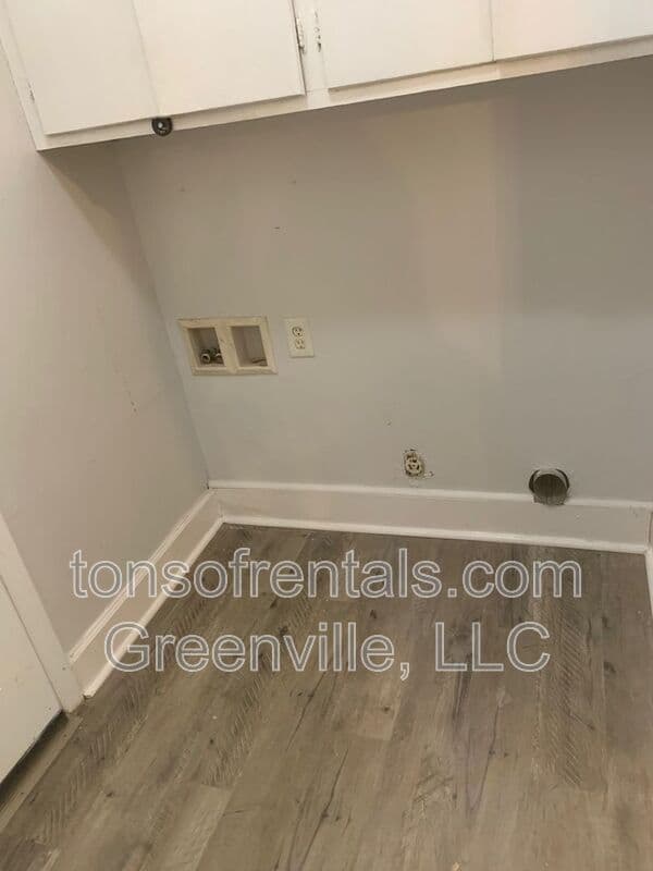 Spartanburg Condo: 3842 South Pine Street