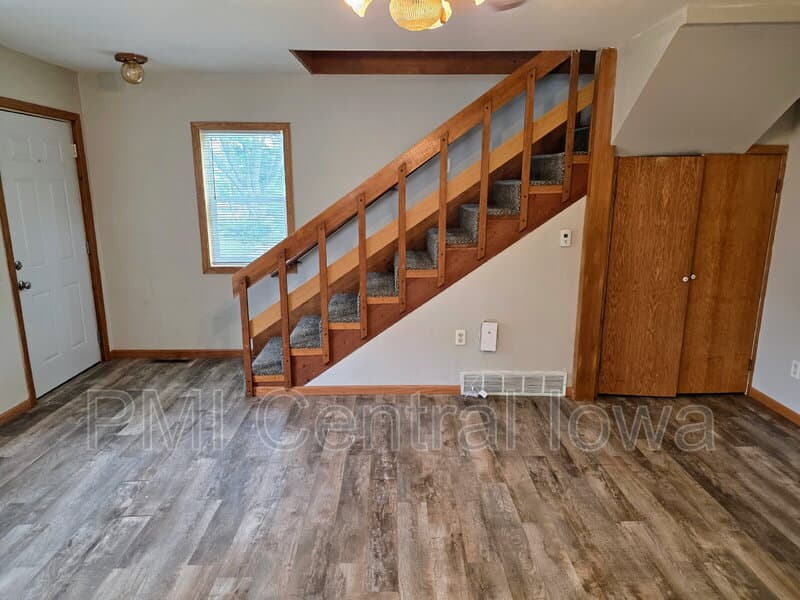 Des Moines Condo: 4131 55th Street
