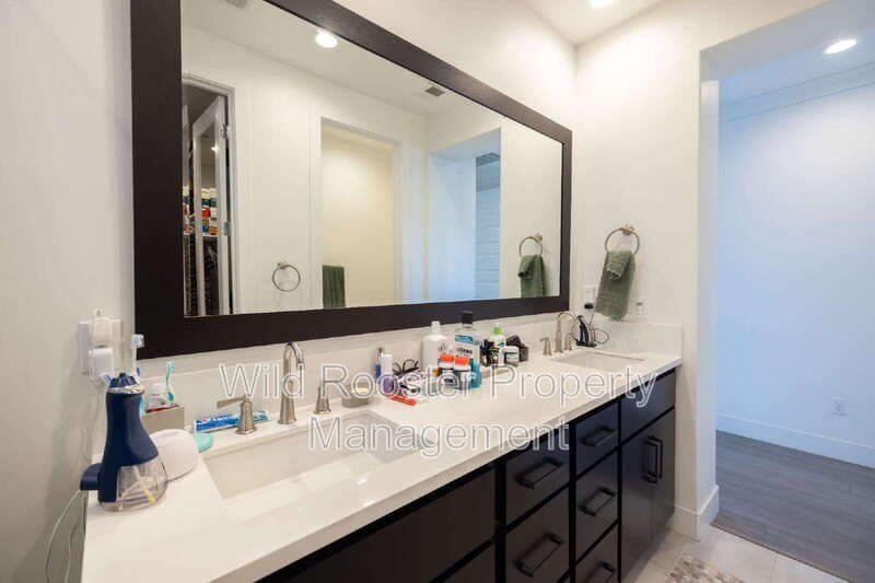Sacramento House: 3500 Forney Way